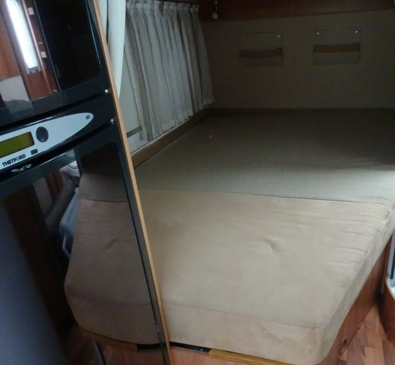 Кемпер HYMER / ERIBA 695 CL, снимка 5 - Каравани и кемпери - 54755782