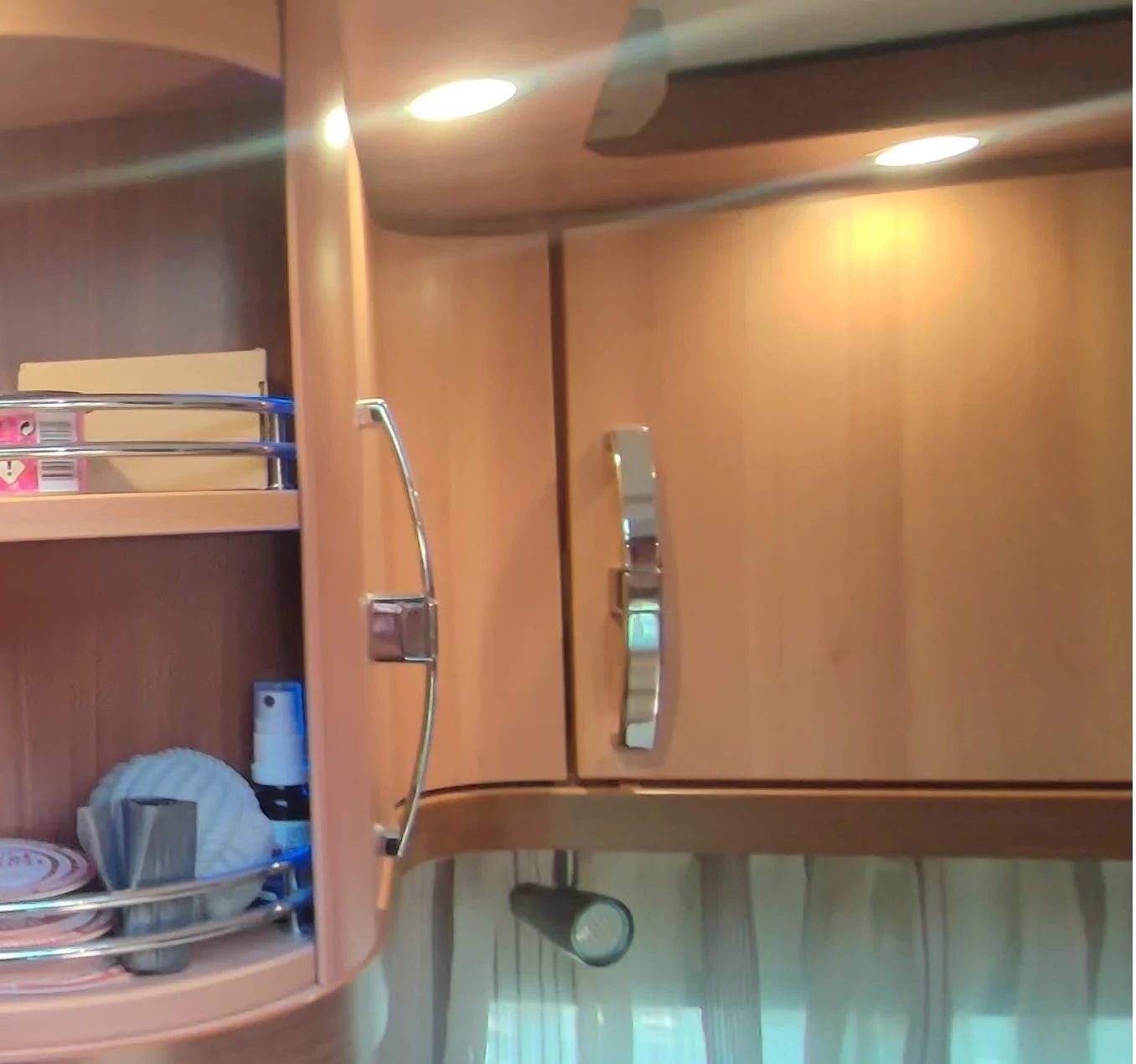 Кемпер HYMER / ERIBA 695 CL, снимка 11 - Каравани и кемпери - 54755782