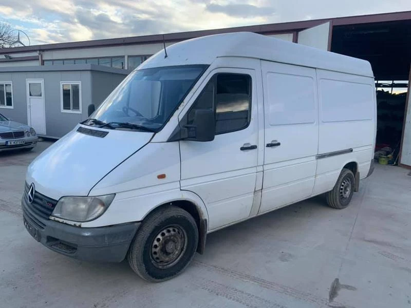 Mercedes Sprinter 311 CDI , снимка 2 - Части - 28600784