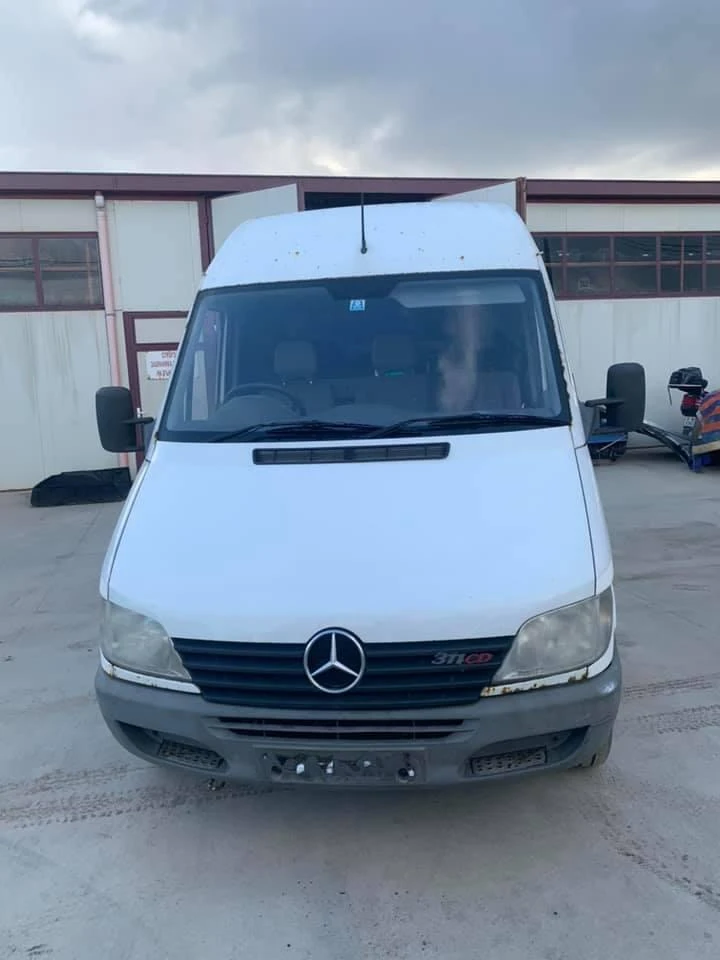 Mercedes Sprinter 311 CDI , снимка 1 - Части - 28600784