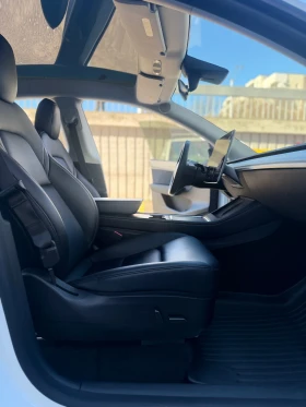 Tesla Model Y Performance, снимка 10