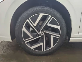 VW Jetta  HIGHLINE| PANORAMA| ОБДУХВАНЕ| CARFAX, снимка 5