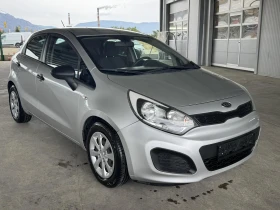 Kia Rio 75ps* 6ск* КЛИМАТИК* ПАРКТРОНИК* , снимка 7