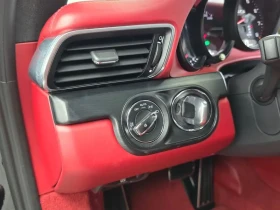 Porsche 911 CARRERA 4 GTS 3.0L, снимка 17