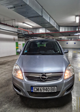 Opel Zafira 1.9 CDTI /7 места/ Теглич, снимка 2 - Автомобили и джипове - 45238893