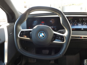 BMW iX xDrive40, снимка 10