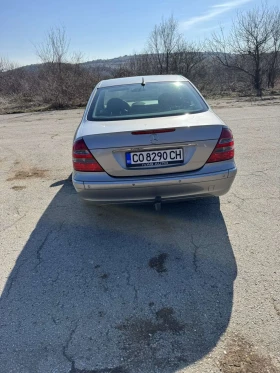 Mercedes-Benz E 200 10000, снимка 5