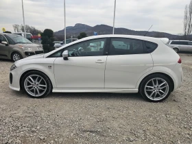 Seat Leon 1.4i КЛИМАТИК РЕАЛНИ КИЛОМЕТРИ, снимка 2