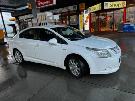 Toyota Avensis 2.2 D-CAT Автомат Нави седан  - 10660 лв. / 5450.37 € - 79954917 11
