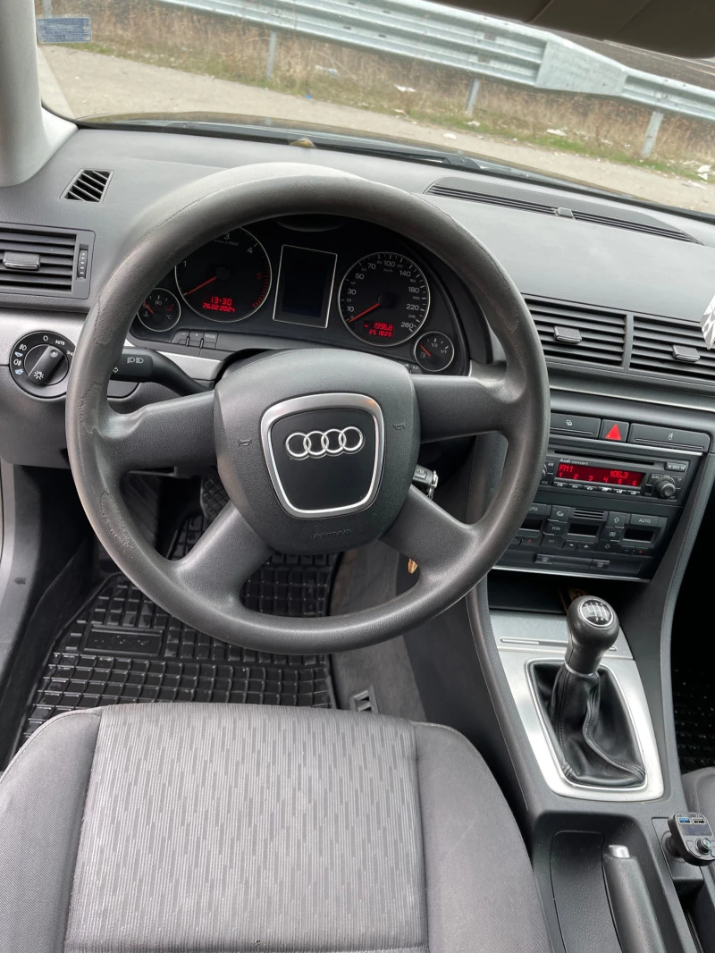 Audi A4, снимка 4 - Автомобили и джипове - 46984252