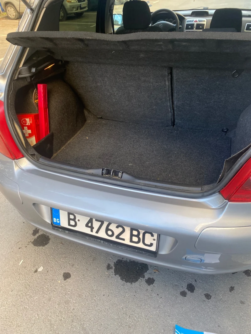 Peugeot 307 2.0 HDI, снимка 8 - Автомобили и джипове - 47483113