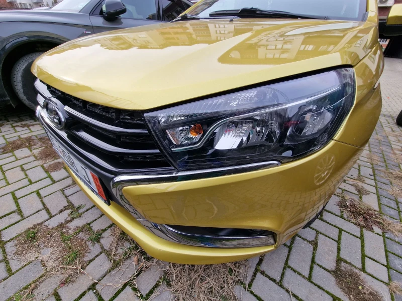 Lada Vesta, снимка 4 - Автомобили и джипове - 48630747