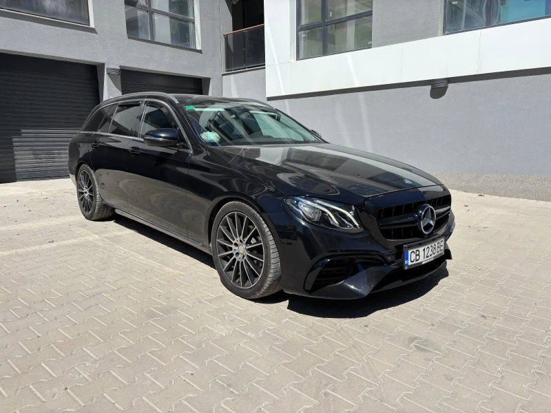 Mercedes-Benz E 220 AMG line, снимка 6 - Автомобили и джипове - 51511960