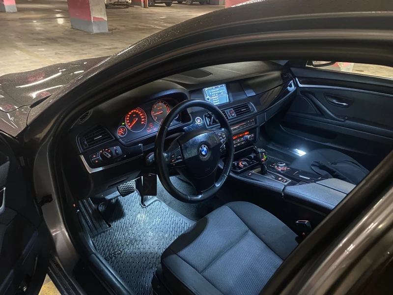 BMW 530, снимка 12 - Автомобили и джипове - 53180840