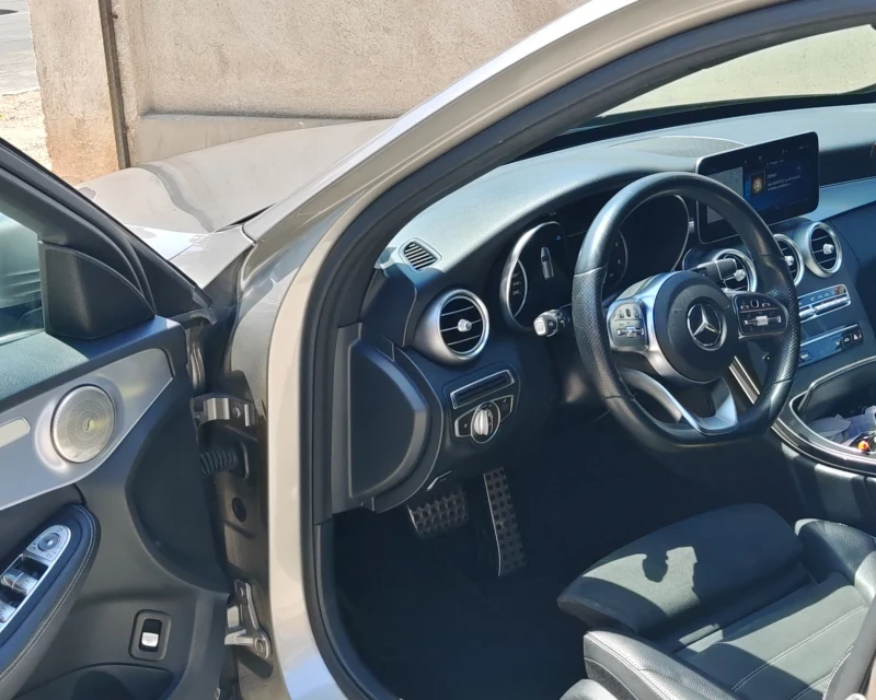 Mercedes-Benz C 220 Facelift , снимка 12 - Автомобили и джипове - 52028718