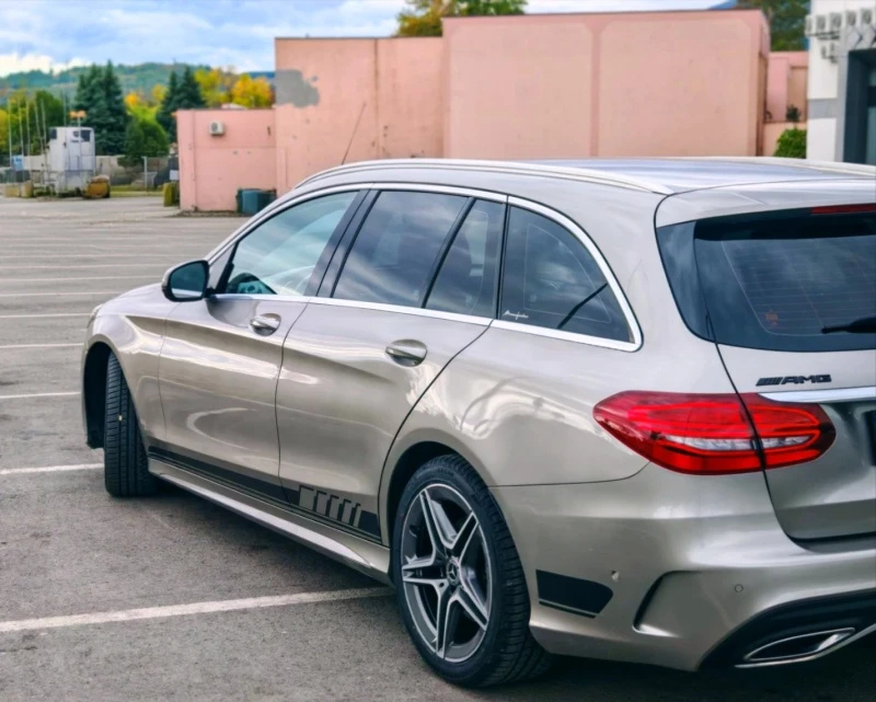 Mercedes-Benz C 220 Facelift , снимка 6 - Автомобили и джипове - 52028718