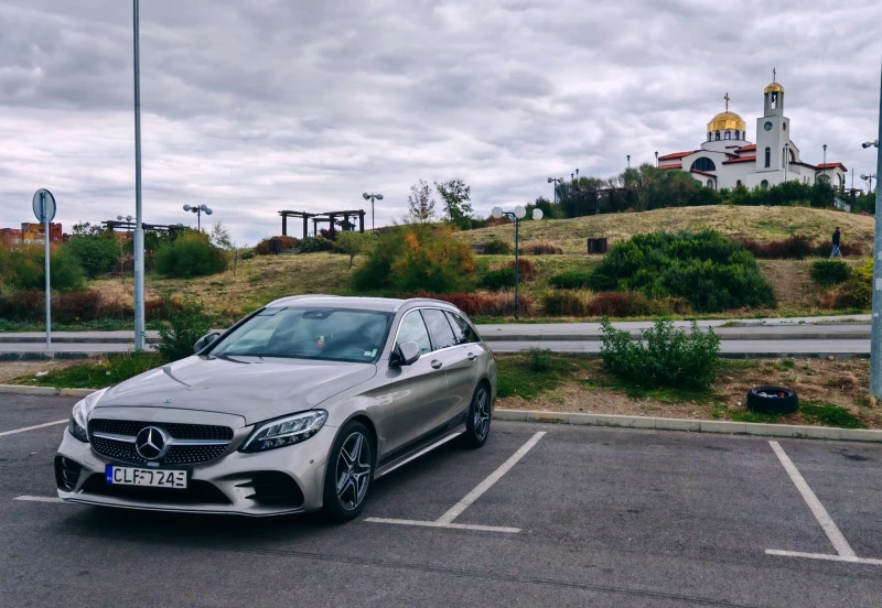 Mercedes-Benz C 220 Facelift , снимка 4 - Автомобили и джипове - 52028718
