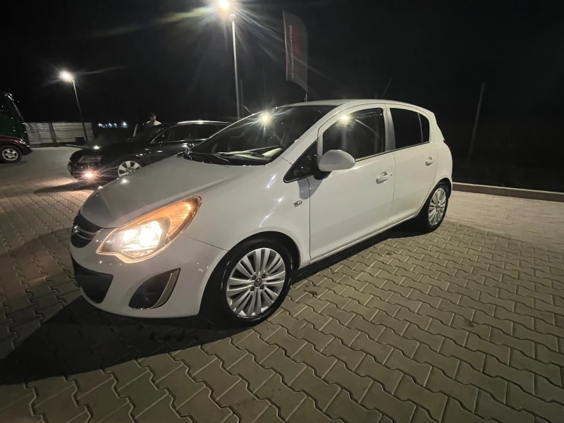 Opel Corsa, снимка 2 - Автомобили и джипове - 52633120