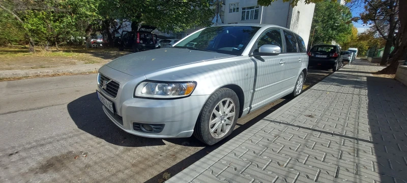 Volvo V50 2.0 136 к.с., снимка 2 - Автомобили и джипове - 52568174