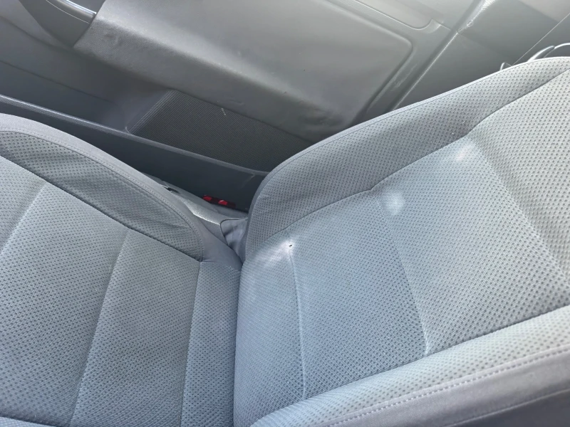 VW Golf 1.9тди, снимка 4 - Автомобили и джипове - 53235181