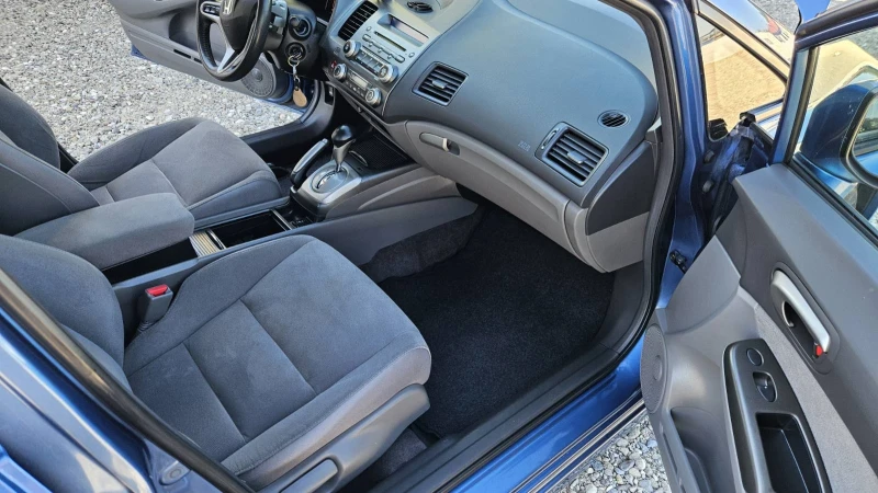 Honda Civic, снимка 13 - Автомобили и джипове - 52567394