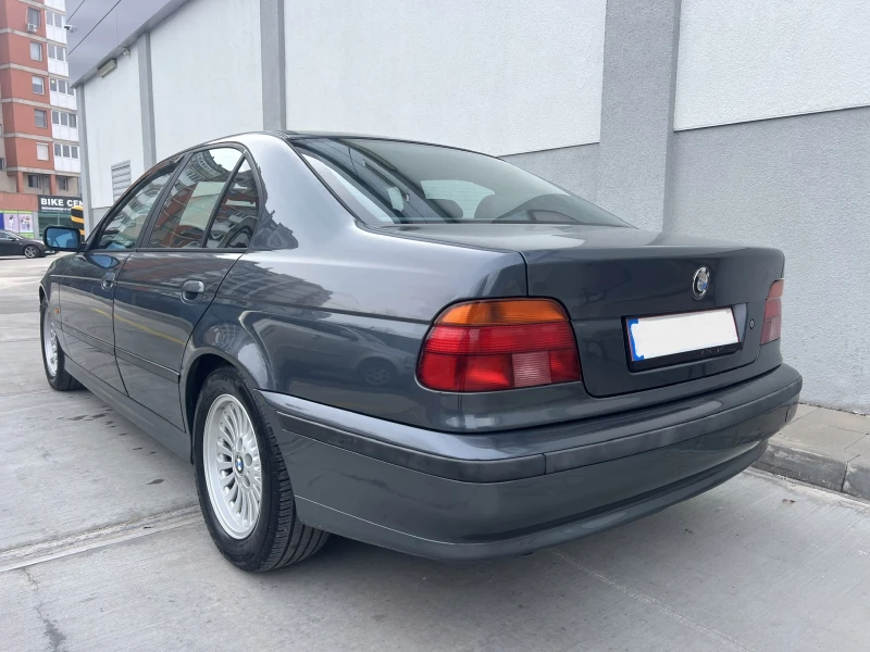 BMW 520 УНИКАТ..!!!, снимка 4 - Автомобили и джипове - 53419026