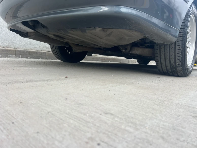 BMW 520 УНИКАТ..!!!, снимка 6 - Автомобили и джипове - 53419026