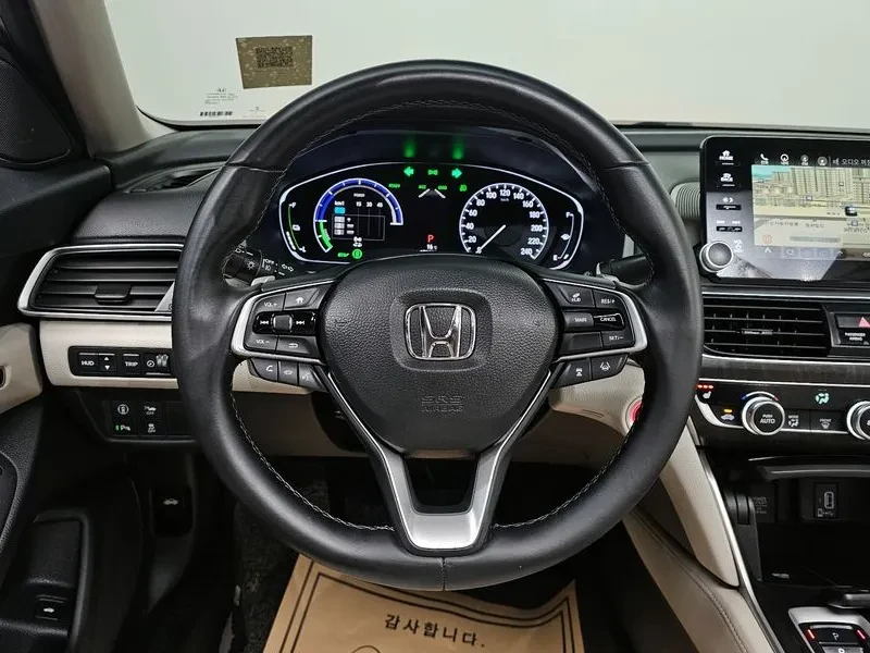 Honda Accord 10Th Generation 2.0 Hybrid Touring | Mobile.bg � ����������� 11