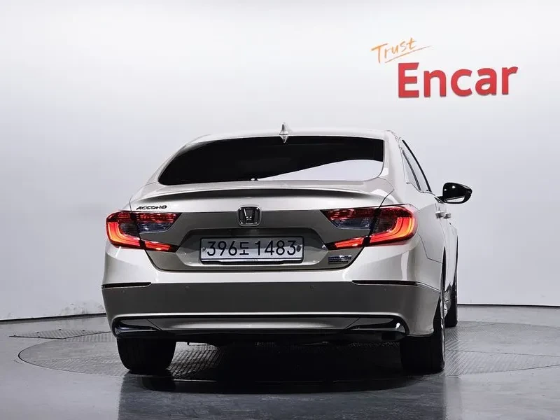 Honda Accord 10Th Generation 2.0 Hybrid Touring | Mobile.bg � ����������� 3