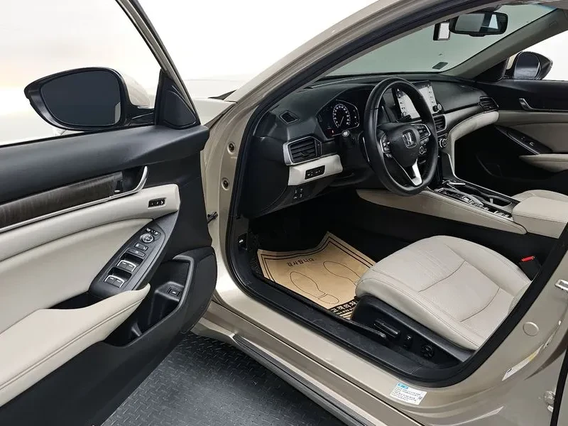 Honda Accord 10Th Generation 2.0 Hybrid Touring | Mobile.bg � ����������� 9