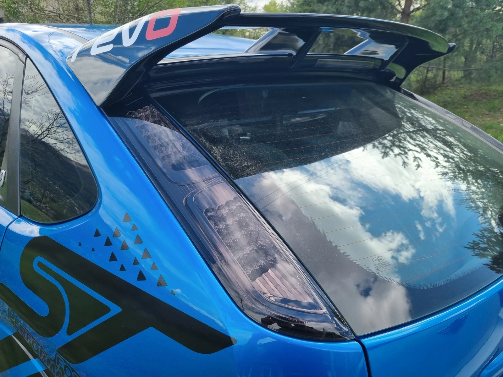 Ford Focus 1.6i  - изображение 8