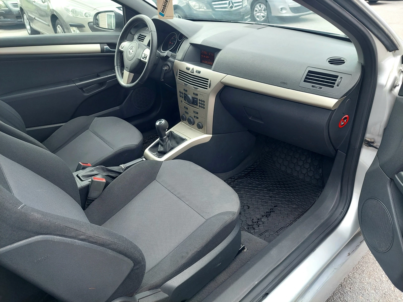Opel Astra 1.7CDTI GTC | Mobile.bg — изображение 12