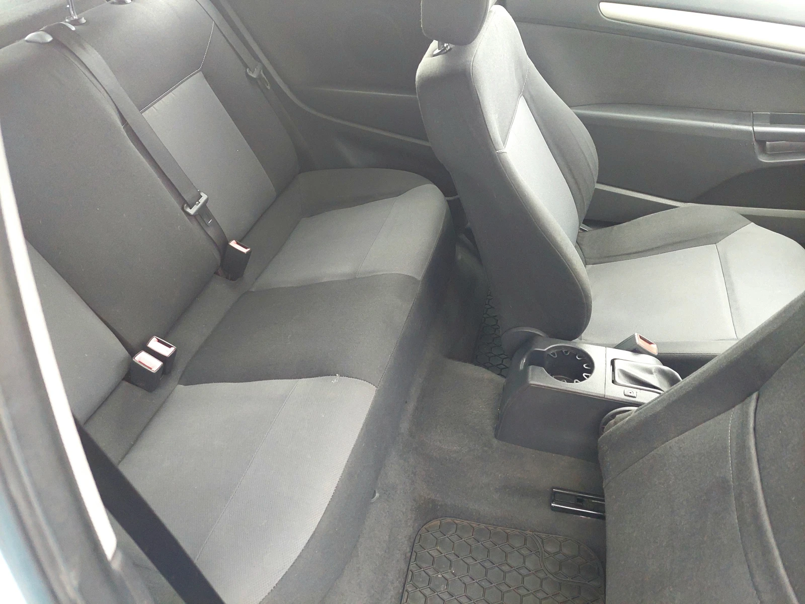 Opel Astra 1.7CDTI GTC | Mobile.bg — изображение 11
