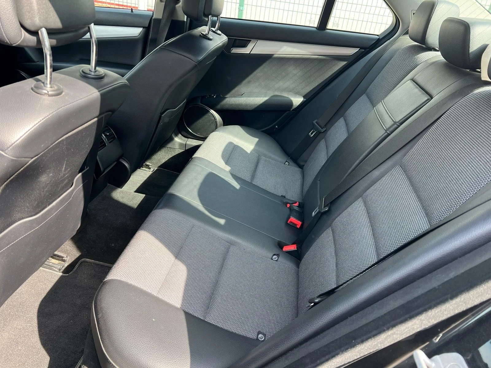 Mercedes-Benz C 220 BlueEFFICIENCY - изображение 5