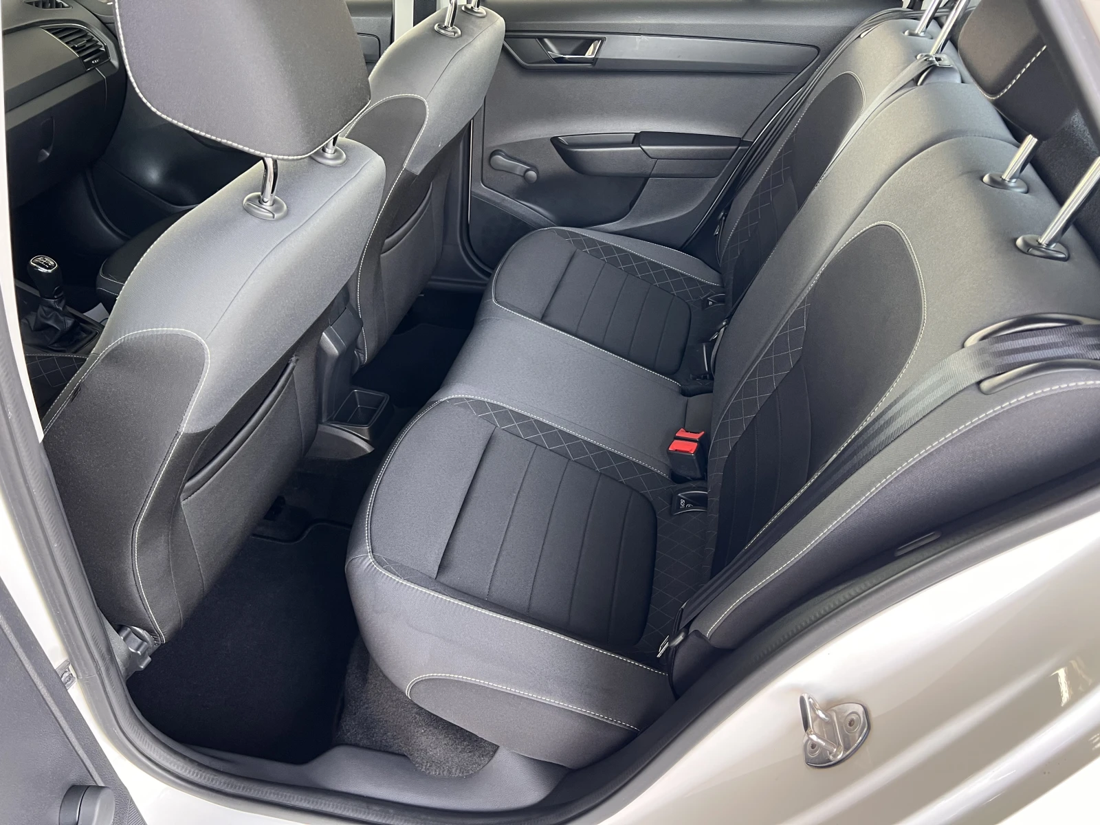 Skoda Fabia SELECTION/1.0MPI/60K.C./5MT/LPG/ГАРАНЦИЯ - изображение 10