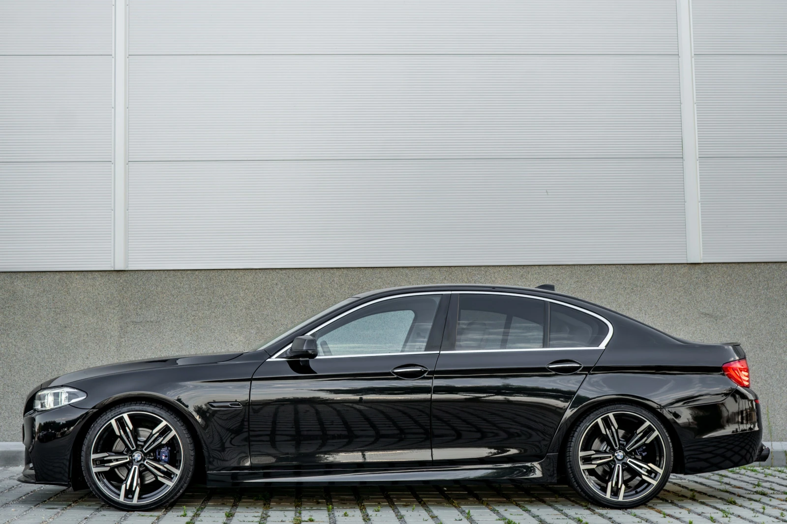 BMW 530 D* M-PERFORMANCE* CARBON* LED LIGHT* FULL ASSIST - изображение 2