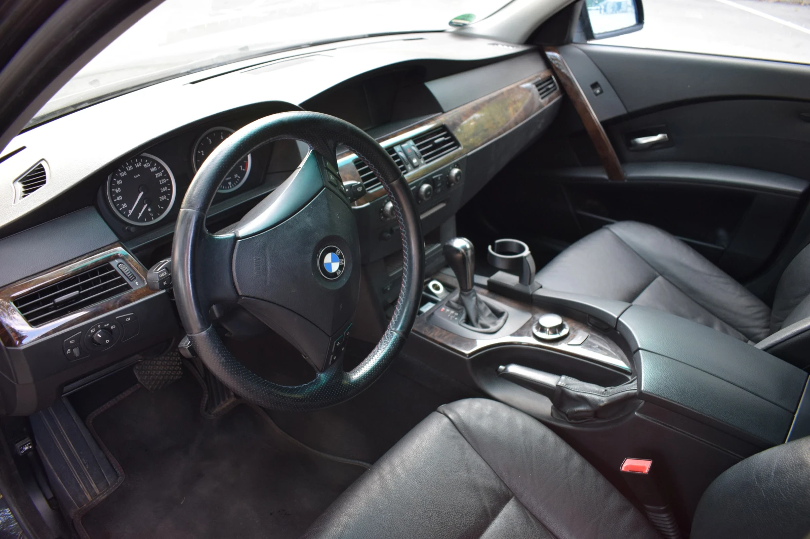 BMW 520 M Paket Газ инж. - изображение 9