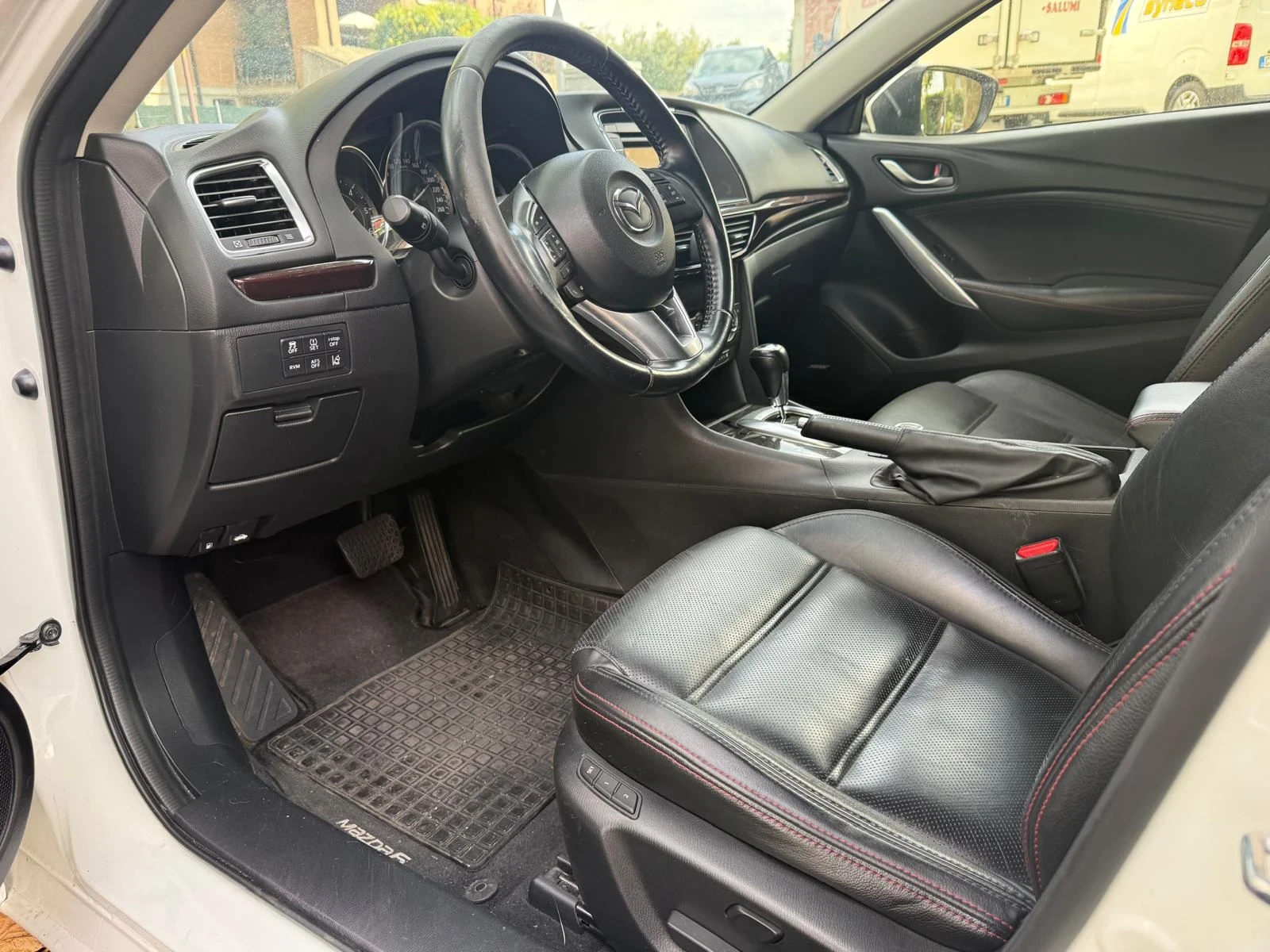 Mazda 6  - изображение 9