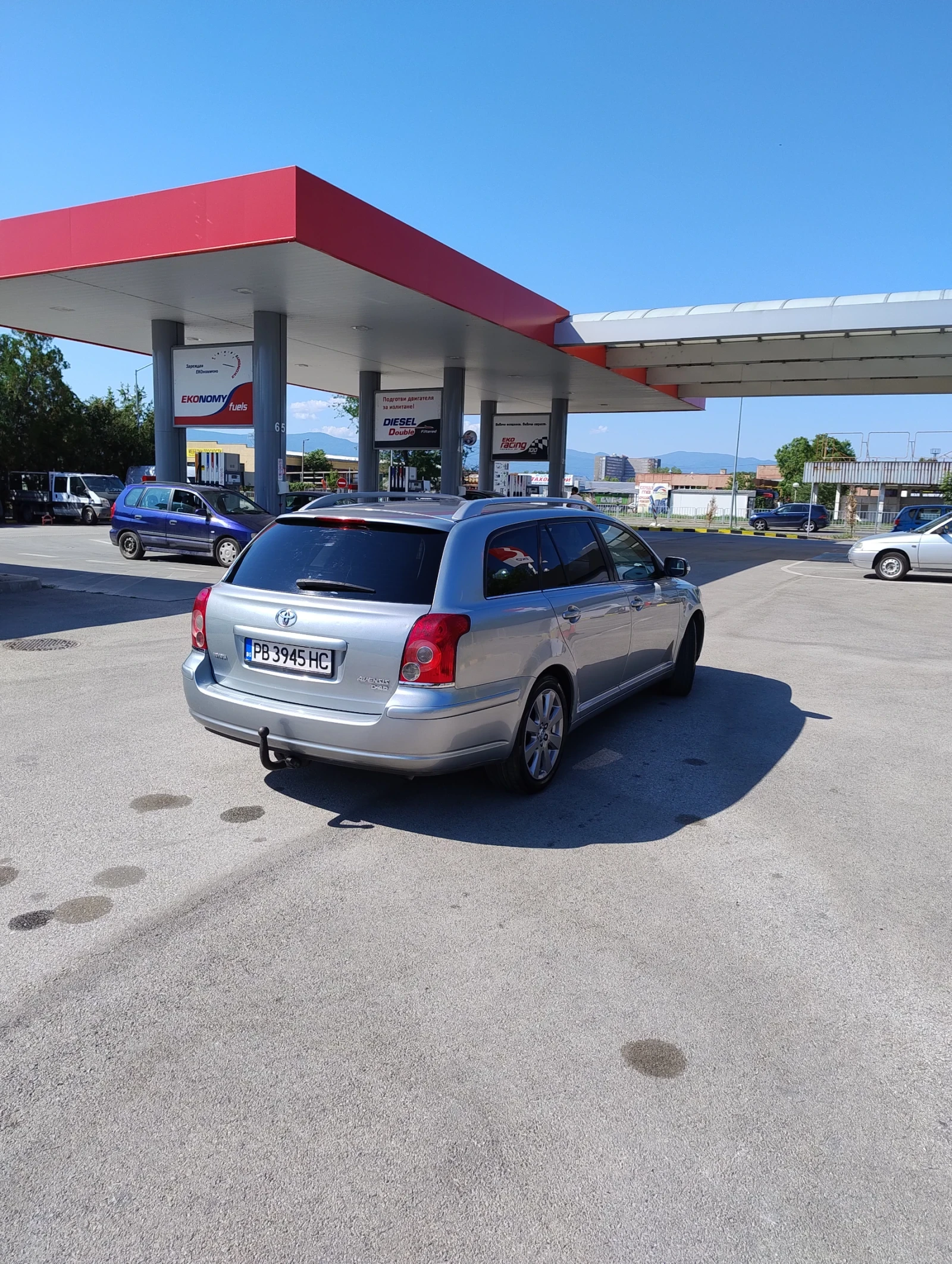 Toyota Avensis 2.0 - изображение 2