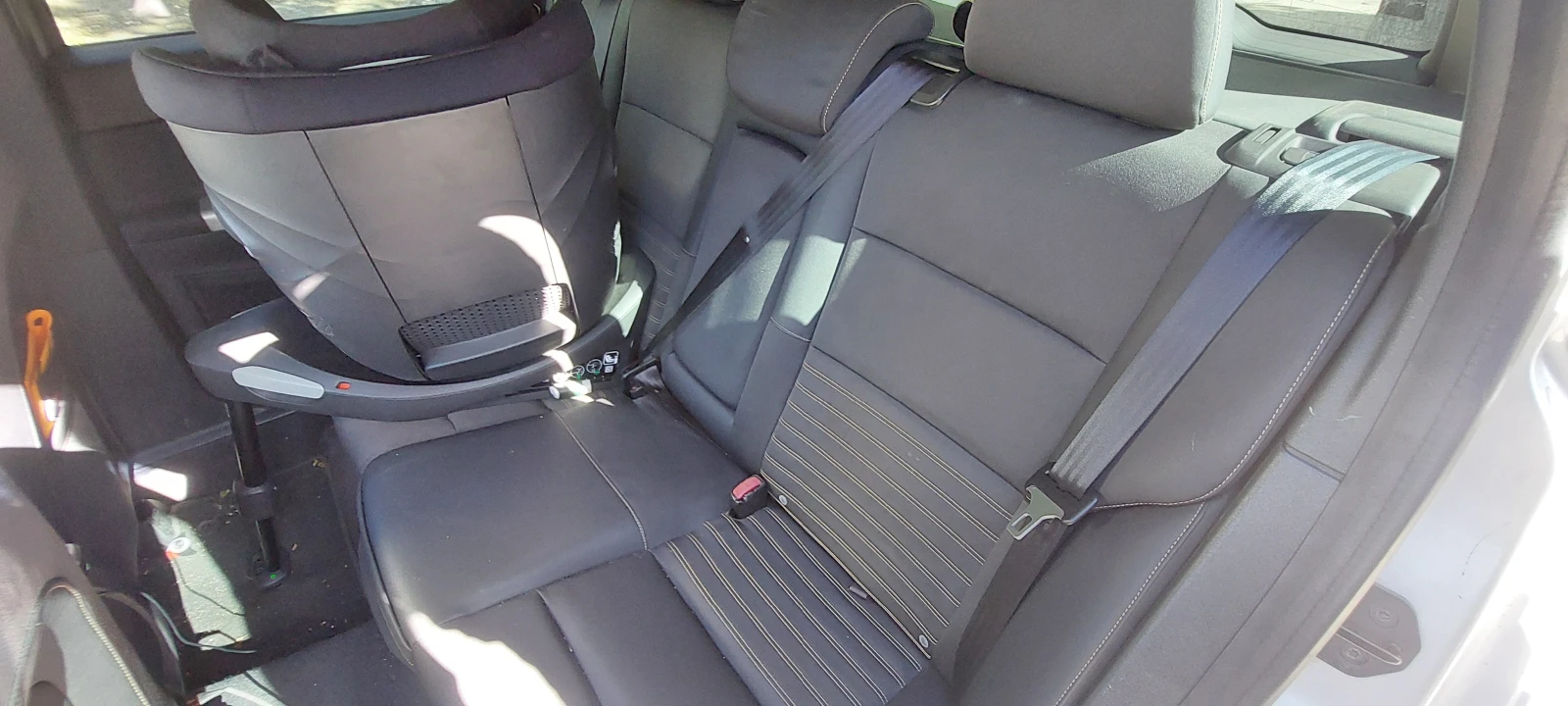 Volvo V50 2.0 136 .. | Mobile.bg   11