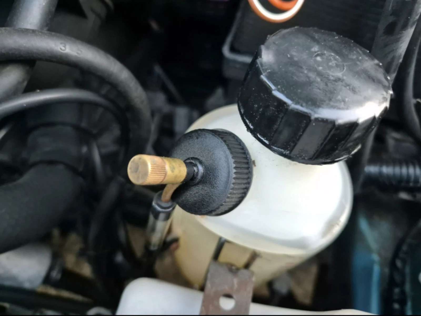 Mazda 2 1.3i газ/бензин BRC, снимка 12 - Автомобили и джипове - 54308278