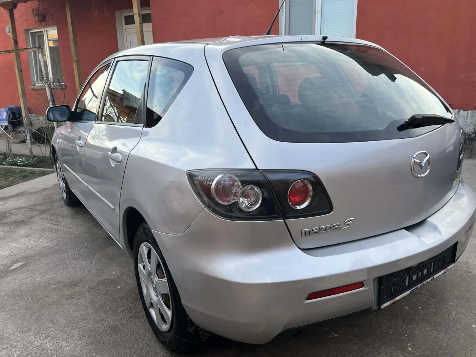 Mazda 3 1.6D, снимка 4 - Автомобили и джипове - 53833119