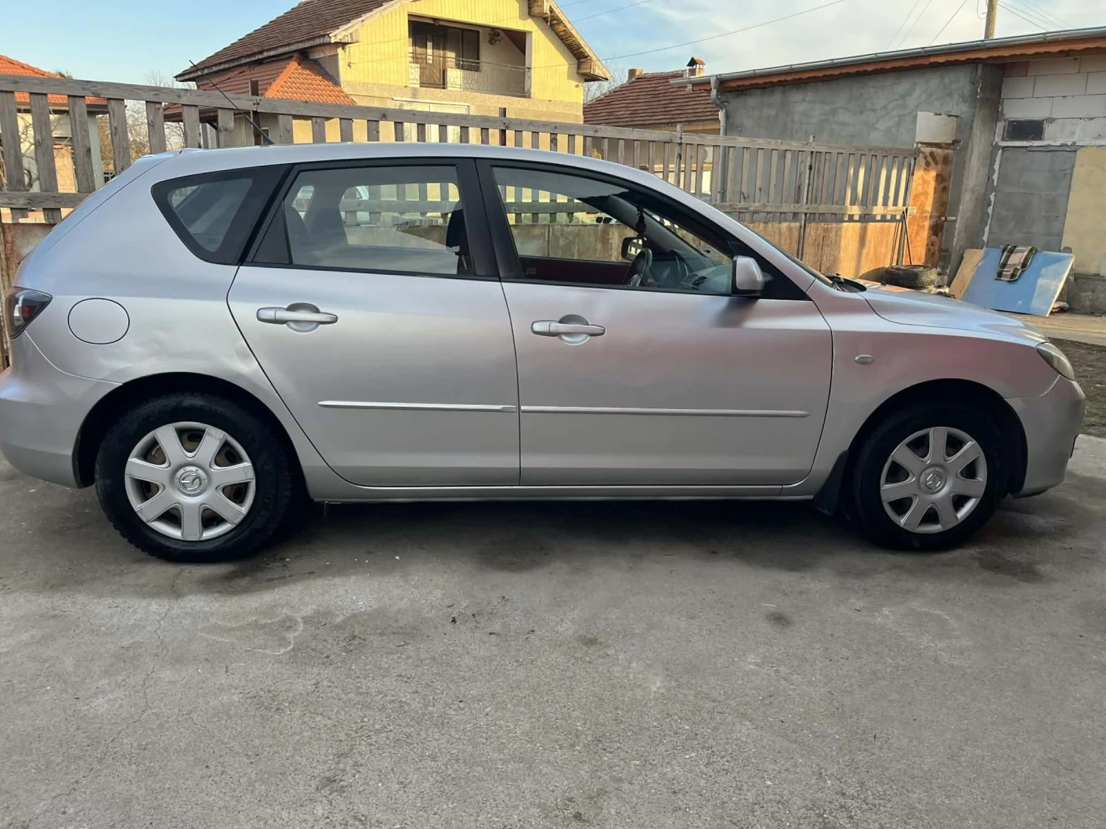 Mazda 3 1.6D, снимка 7 - Автомобили и джипове - 53833119