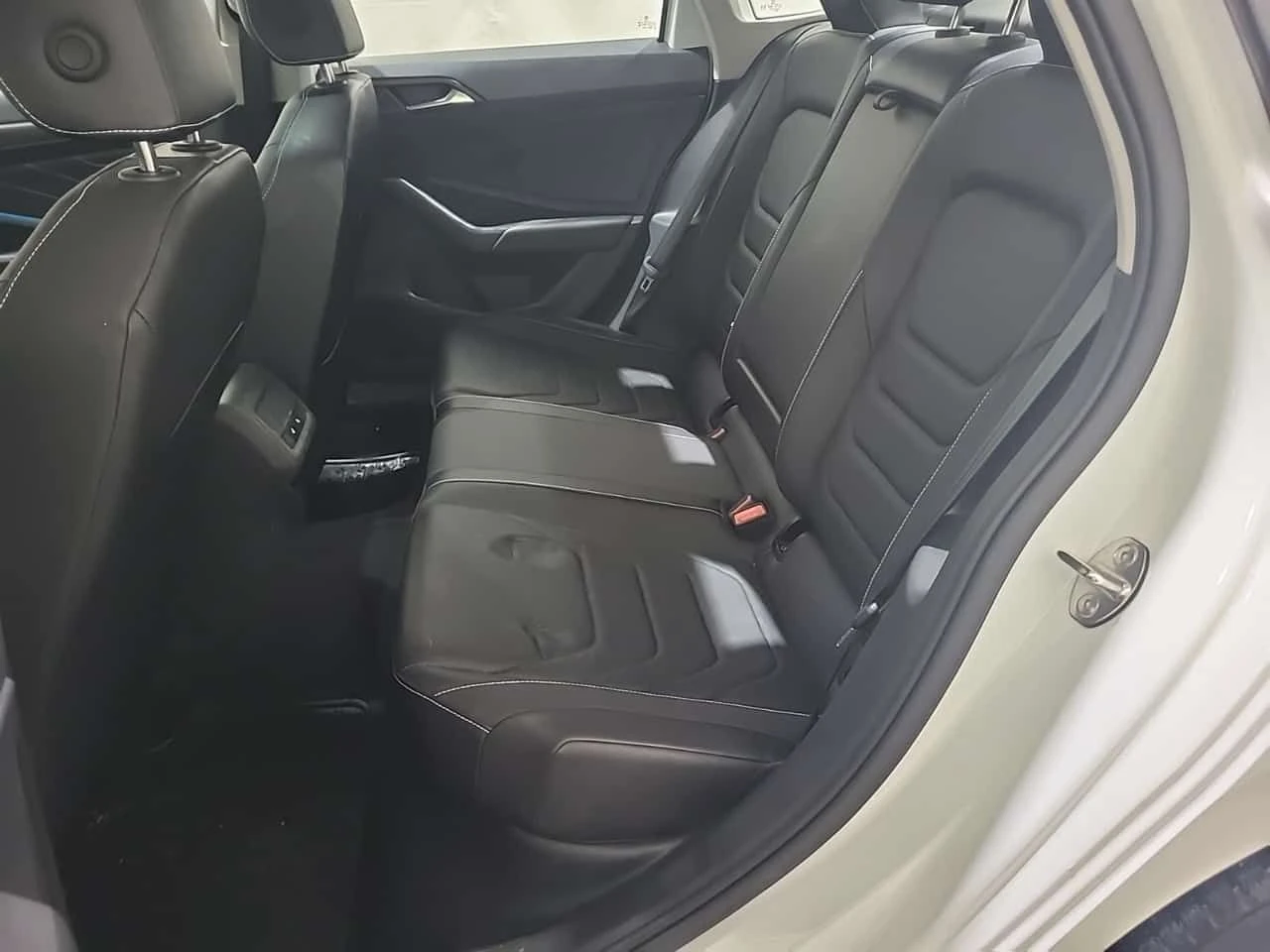 VW Jetta  HIGHLINE| PANORAMA| ���������| CARFAX | Mobile.bg � ����������� 13