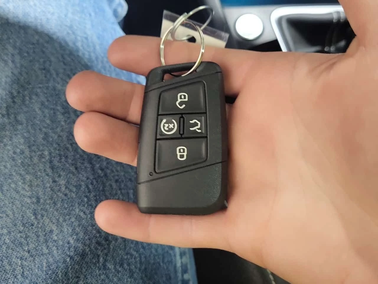 VW Jetta  HIGHLINE| PANORAMA| ���������| CARFAX | Mobile.bg � ����������� 17