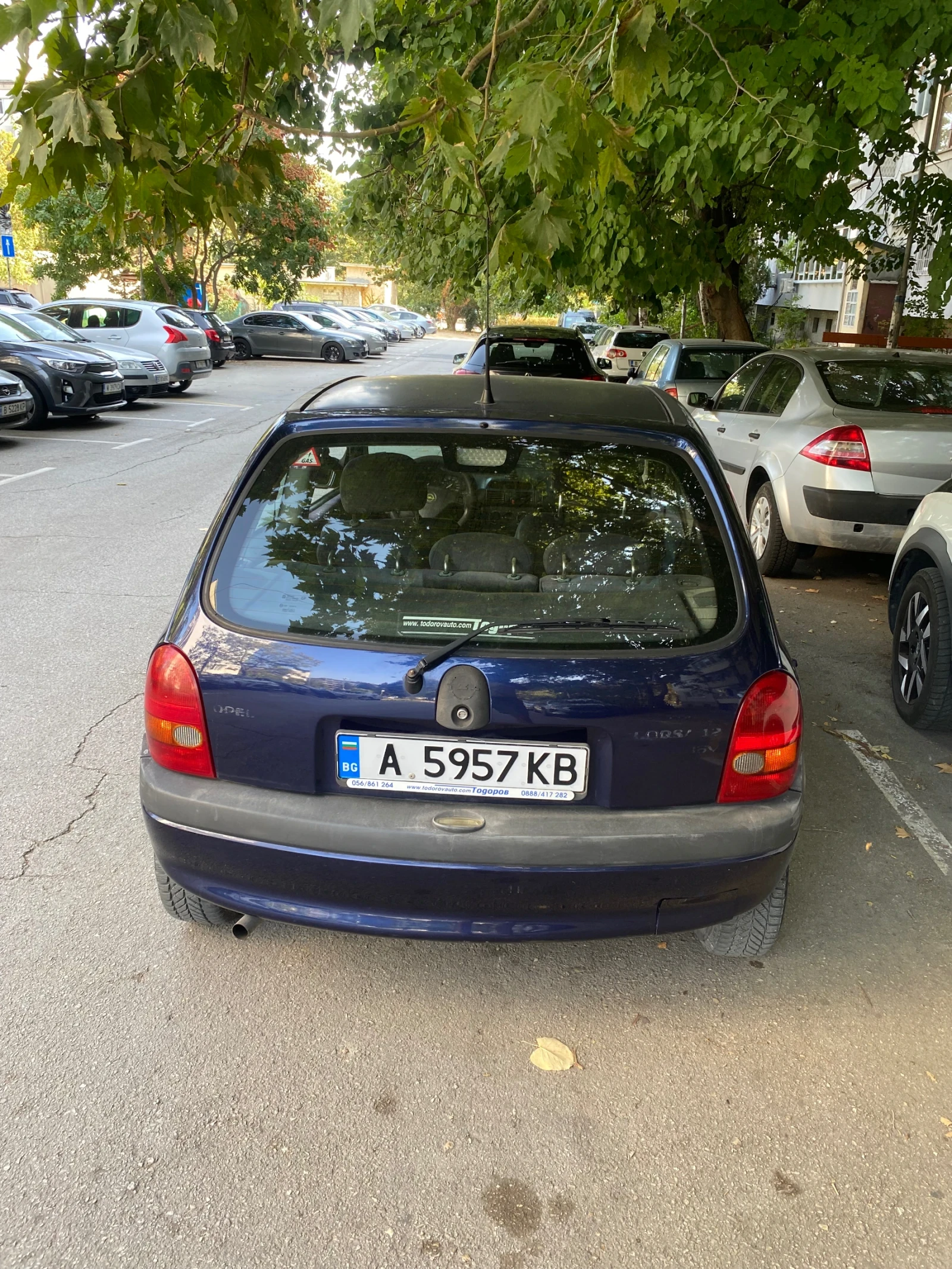 Opel Corsa 1.2 16V, снимка 3 - Автомобили и джипове - 54007532