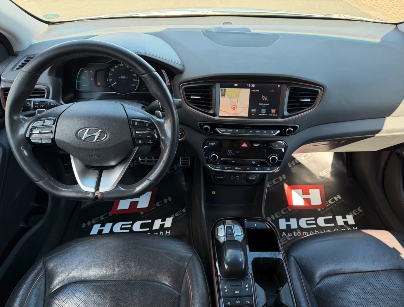 Hyundai Ioniq Premium, снимка 17 - Автомобили и джипове - 54219634