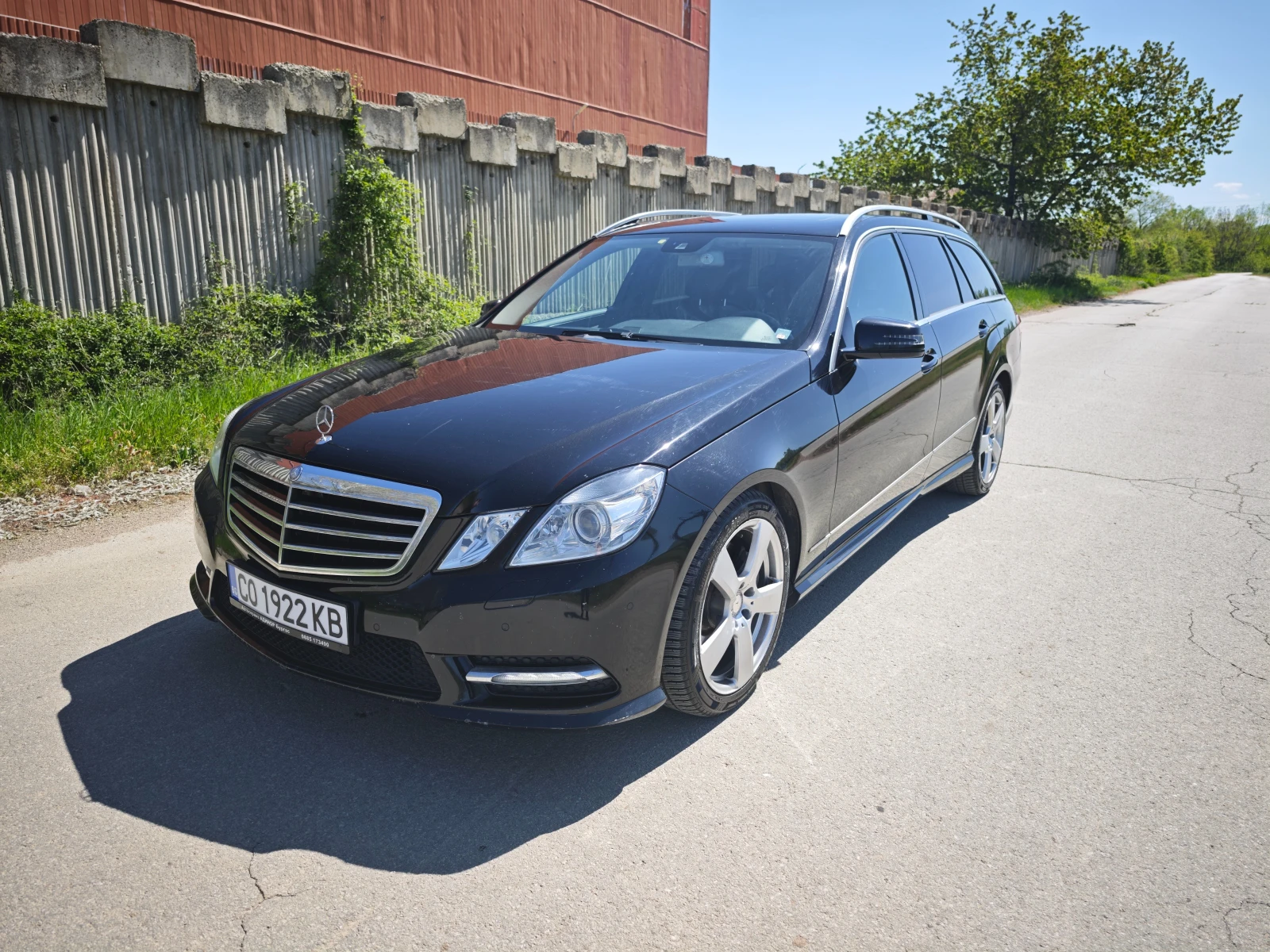 Mercedes-Benz E 350, снимка 3 - Автомобили и джипове - 54341737