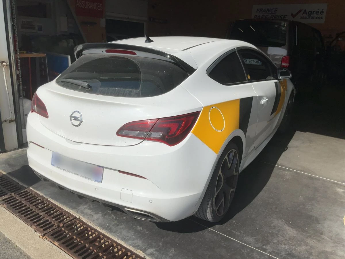 Opel Astra OPC* 2.0T* 280К.С., снимка 5 - Автомобили и джипове - 55411845