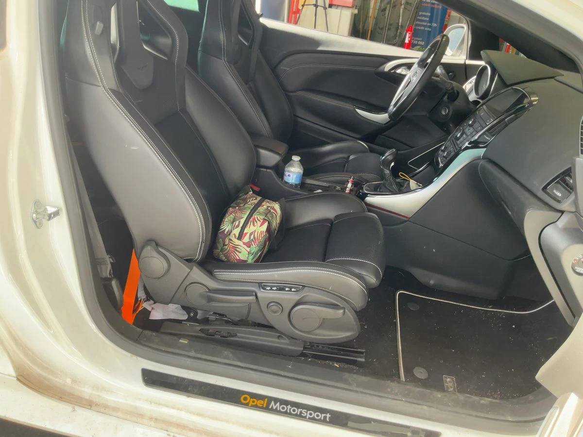 Opel Astra OPC* 2.0T* 280К.С., снимка 10 - Автомобили и джипове - 55411845